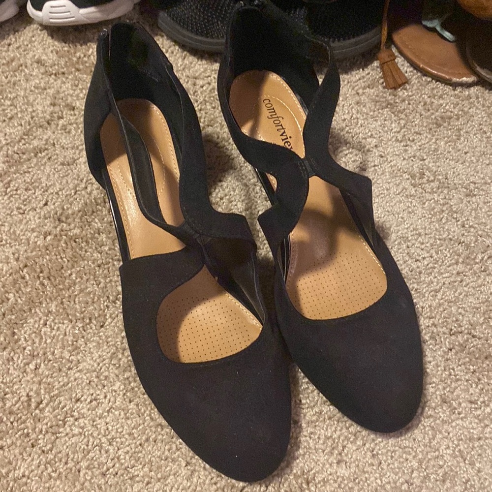 Black heels